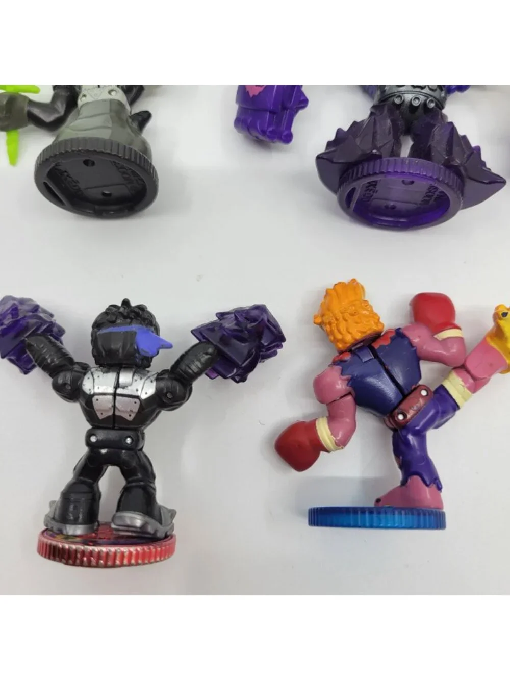 Legends of Akedo Lot of 11 Mini Battle Figures & Controller - Moose